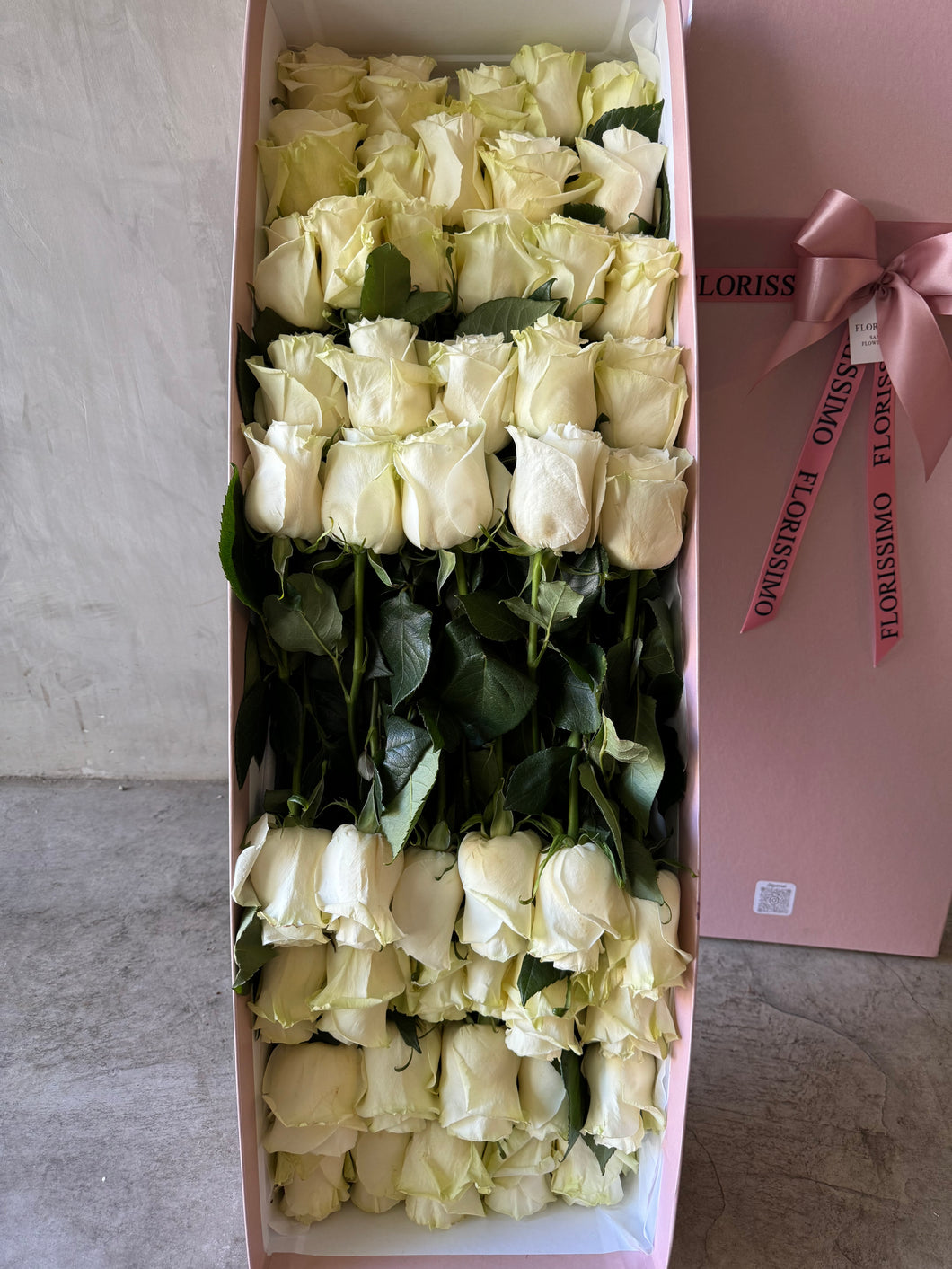 Rosas blancas en caja