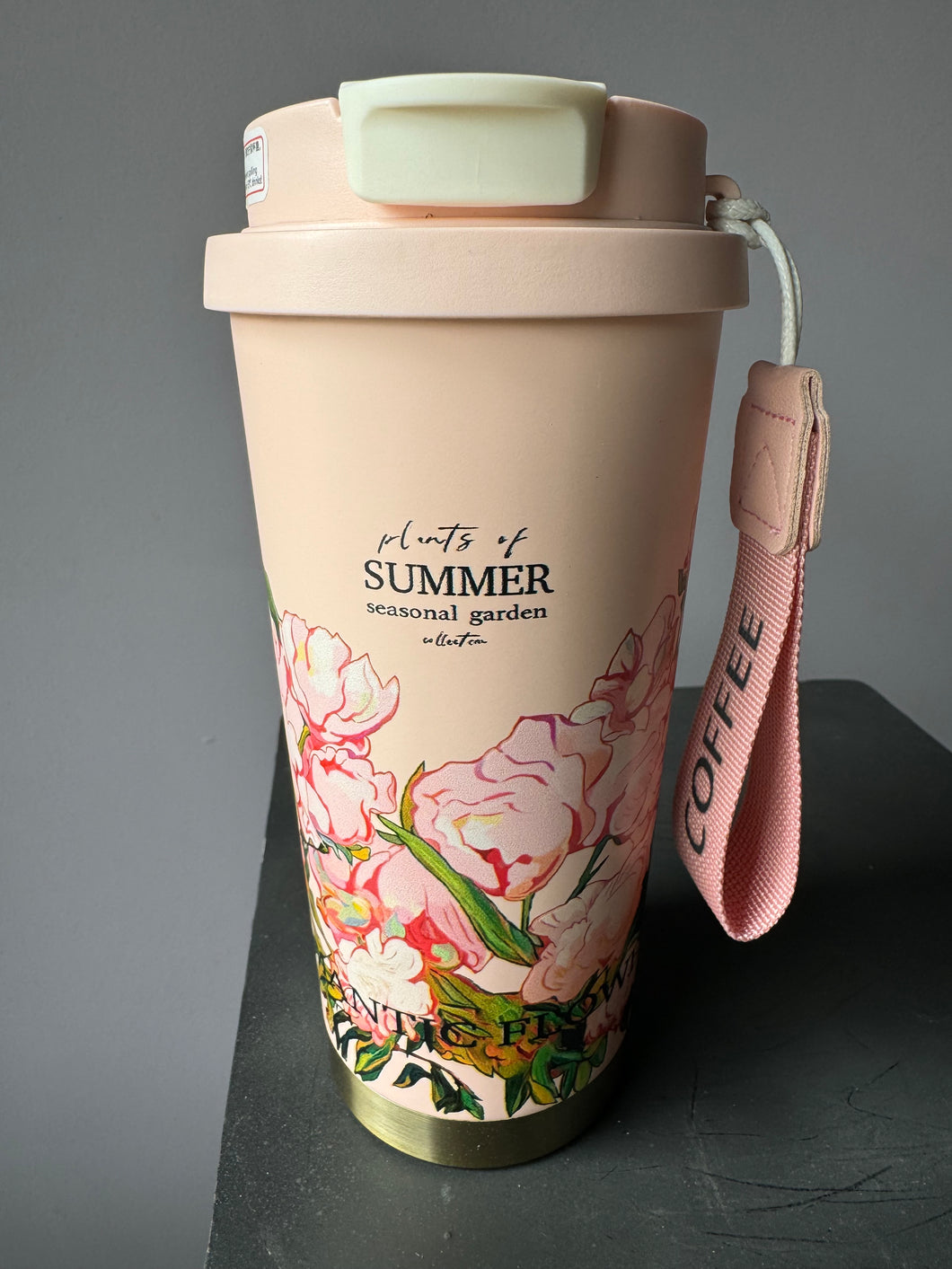 Taza térmica 450 ml rosada con diseño floral