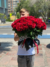 Cargar imagen en el visor de la galería, 100 Rosas Rojas
